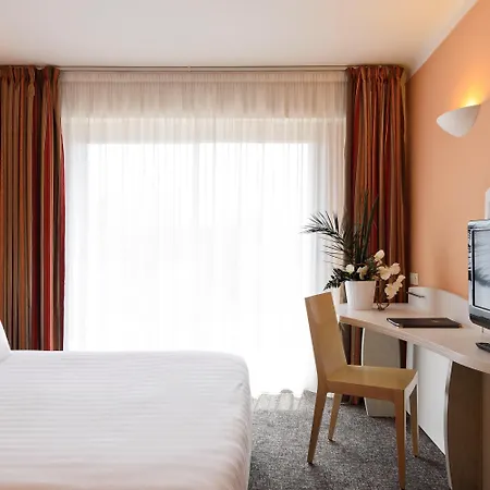 贝斯特韦斯特阿斯托利亚酒店 胡安莱潘