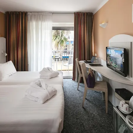 贝斯特韦斯特阿斯托利亚酒店 酒店