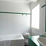 Western Astoria Hotel 3*