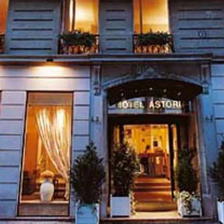 Western Astoria Szálloda 3*