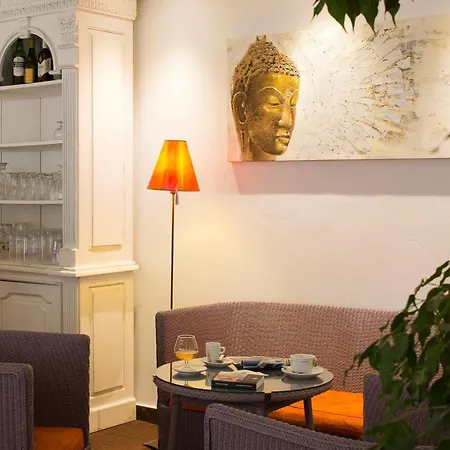 Western Astoria Szálloda