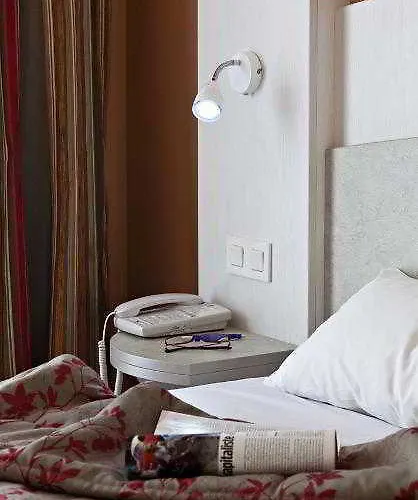 Western Astoria Juan-les-Pins