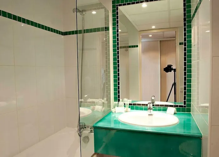 Western Astoria Hotel